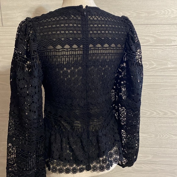 Express lace peplum blouse. Size XS - Picture 3 of 8